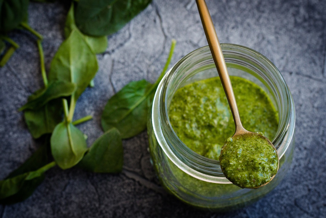 pesto-4145935_1280.jpg