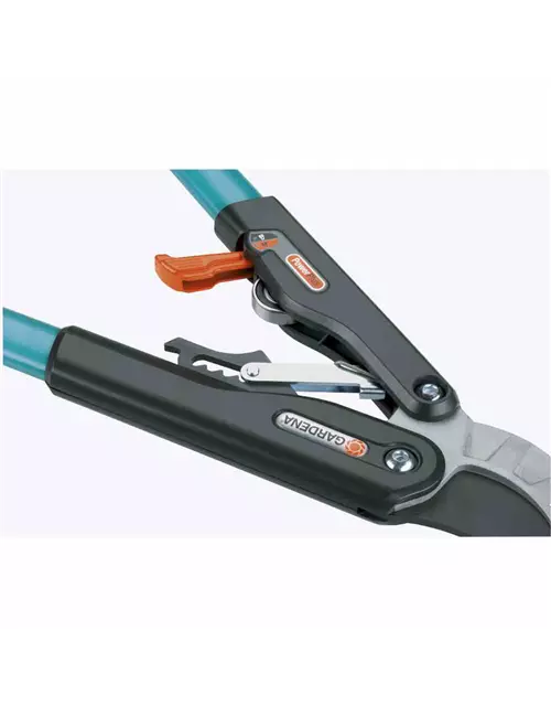 Gardena Comfort Ratschen-Astschere SmartCut bis 45 mm Schnittstärke