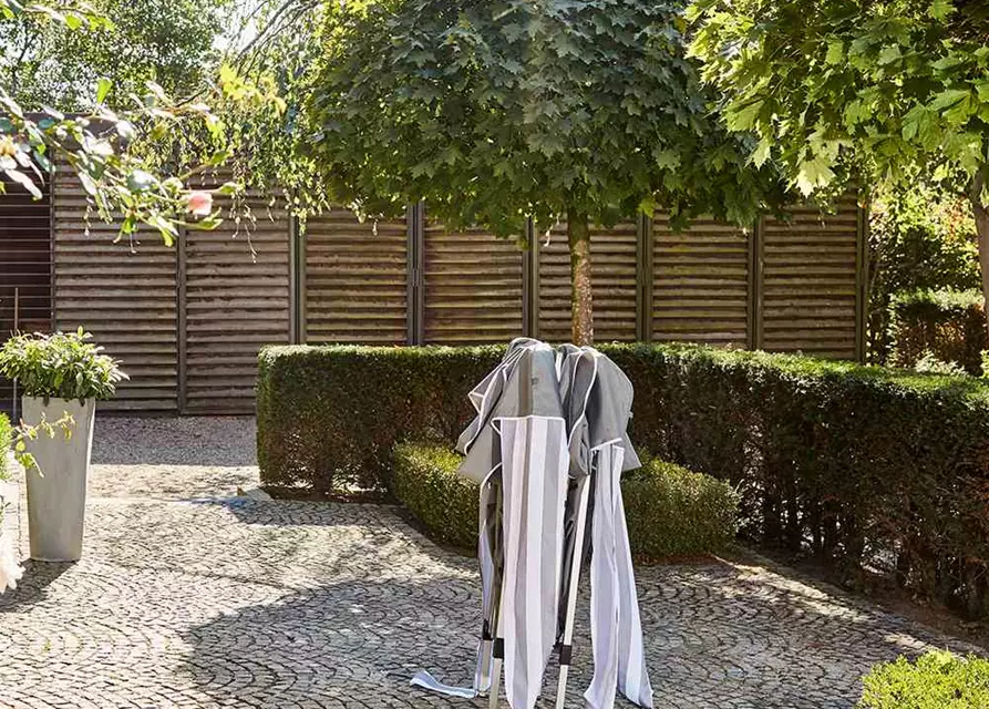 Siena Garden Faltpavillon quadratisch 300x300 cm weiß/blau